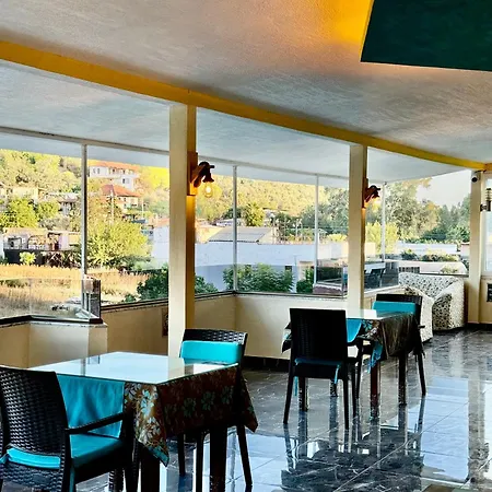 Rose Guest house