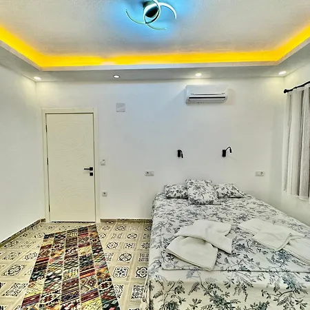 Rose 3* Patara